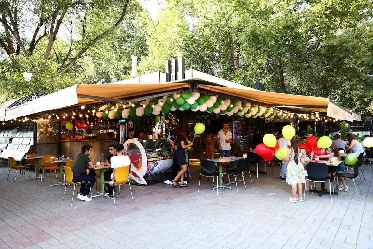 Cafe Food-Zone — photo 1