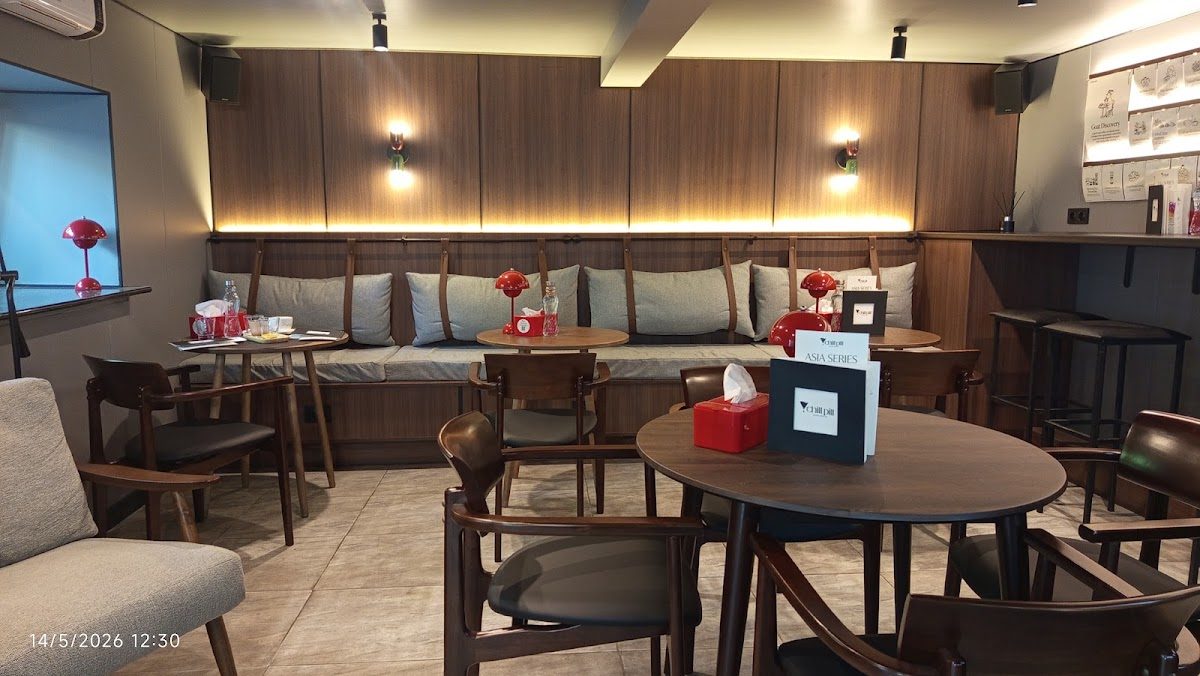 Chill Pill Specialty Coffee Bar — Kentron (Center)