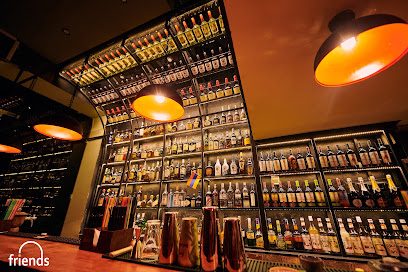 Friends Bar Club — photo 1