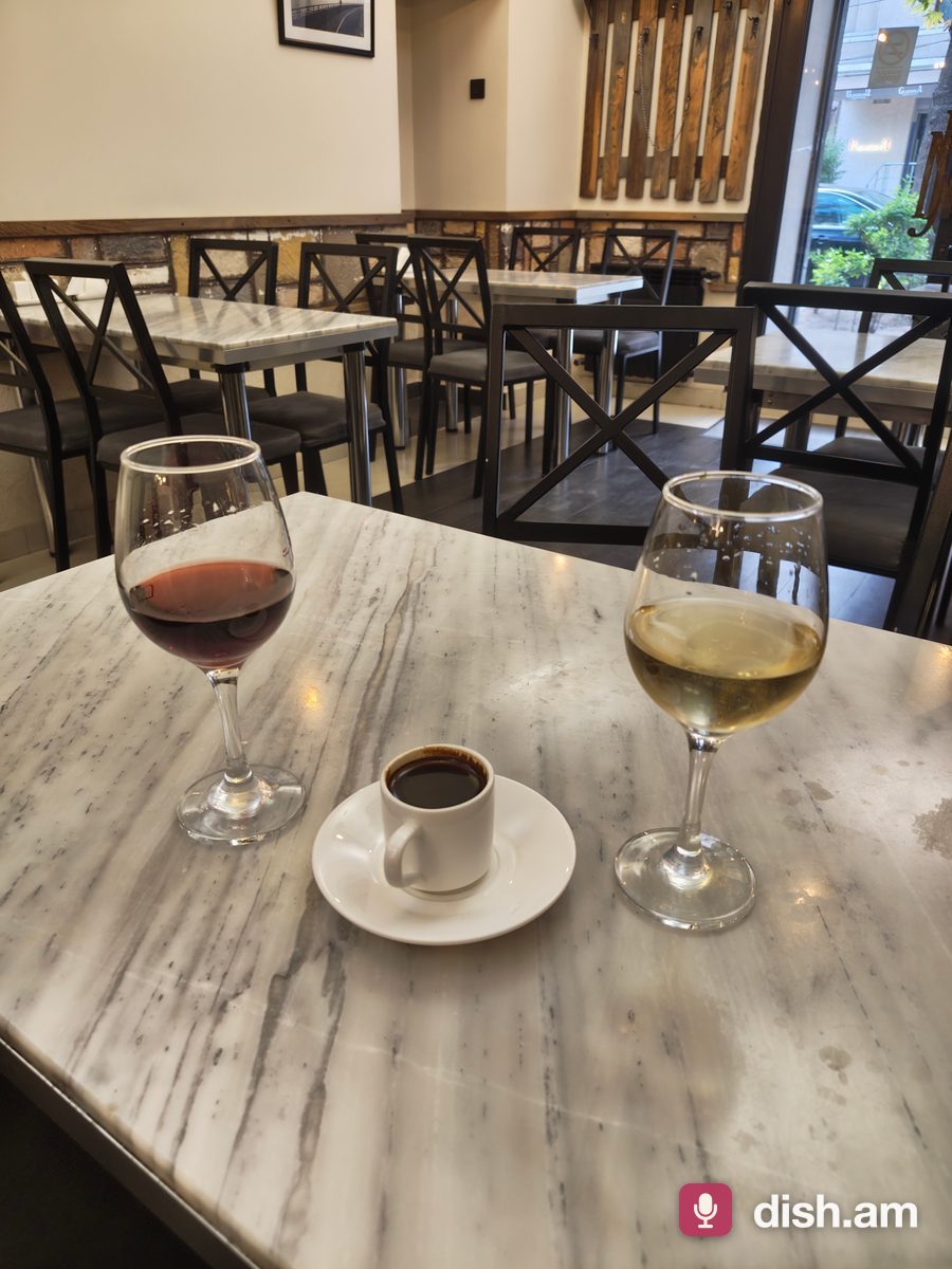 JNJ Cafe — photo 4