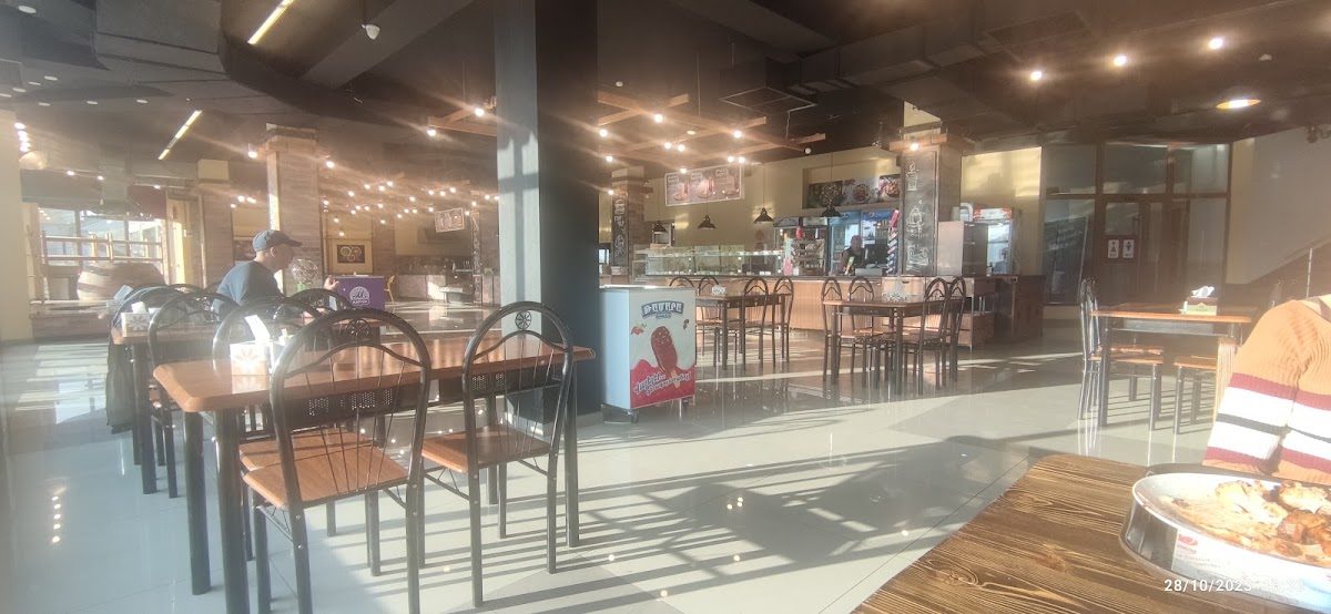 Gandzak Food Court — photo 1