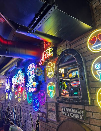 Hot Pub — photo 1