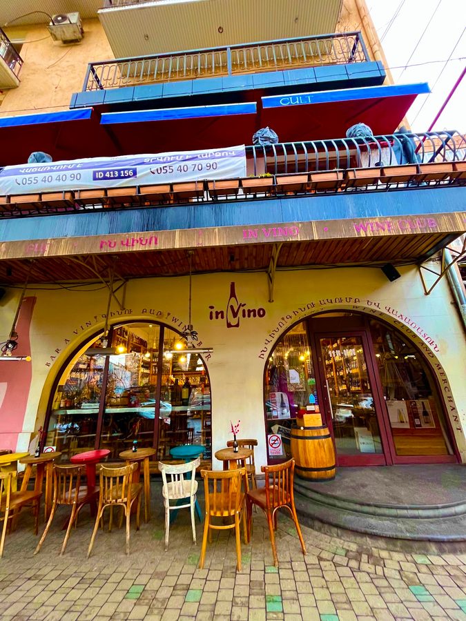 In Vino — photo 1