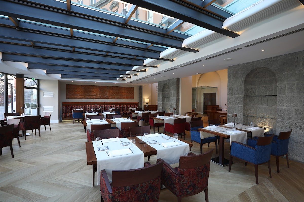 Nairi Restaurant — photo 1