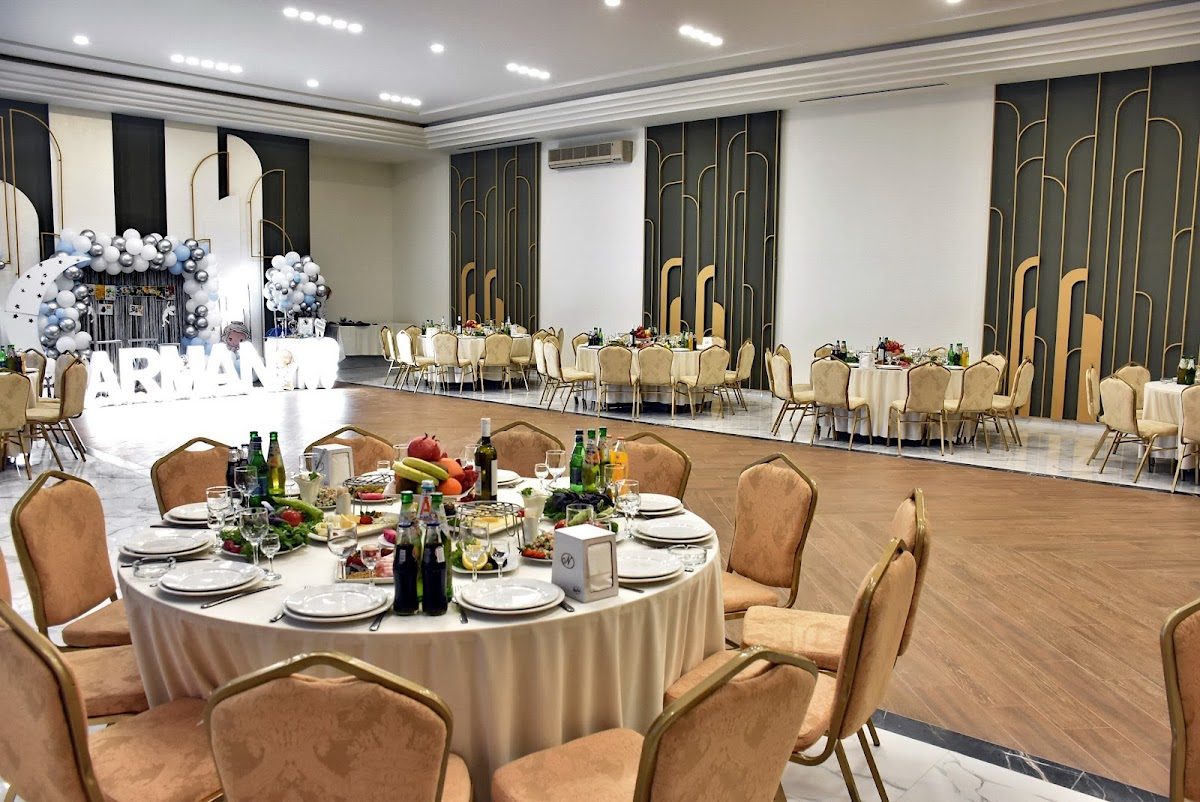 Nairi Restaurant — photo 1