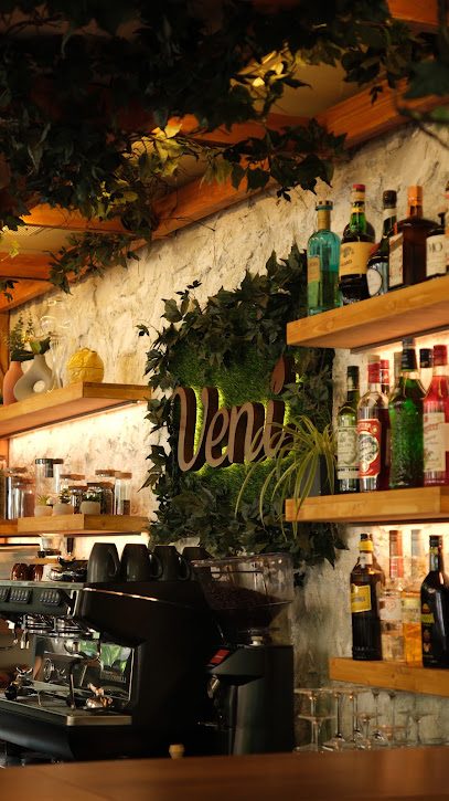 Veni - Aperitivo Bar — Saryan