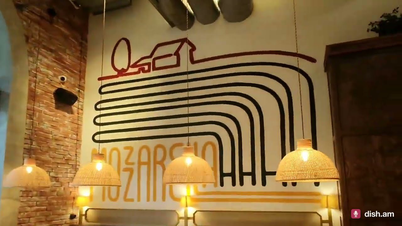 Заглянули в Mozzarella Pizza/Pasta в центре Еревана 🇮🇹